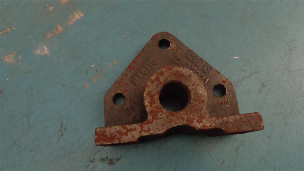 Upper bracket-front shock absorber, casting