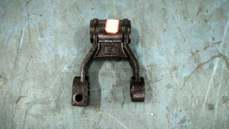 Montage de l'oreille, 130, 30, 90, coulées