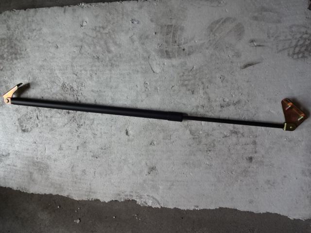 Right gas spring, high top-2