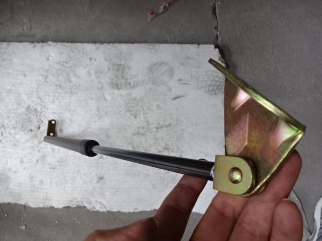 Right gas spring, high top-1