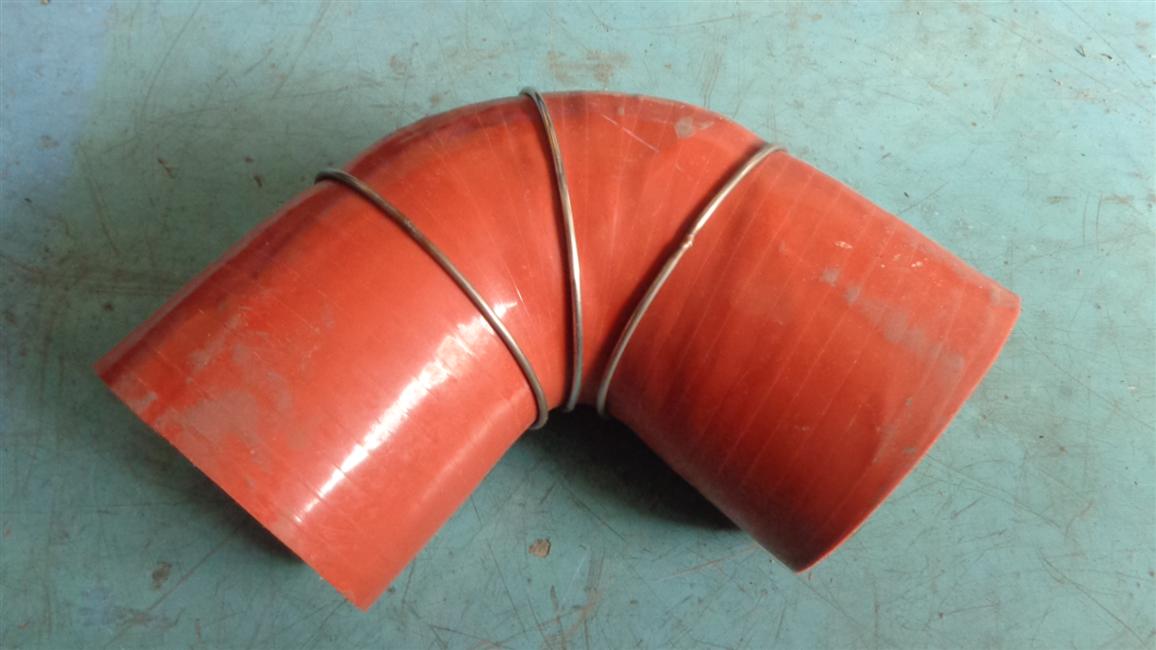 Hose-intercooling, silicone, D100, flat bent pipe-90°, 150*150