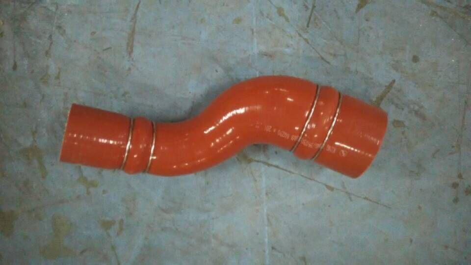 Hose-intercooling, silicone, D63-D89, space tube, 150*135*150