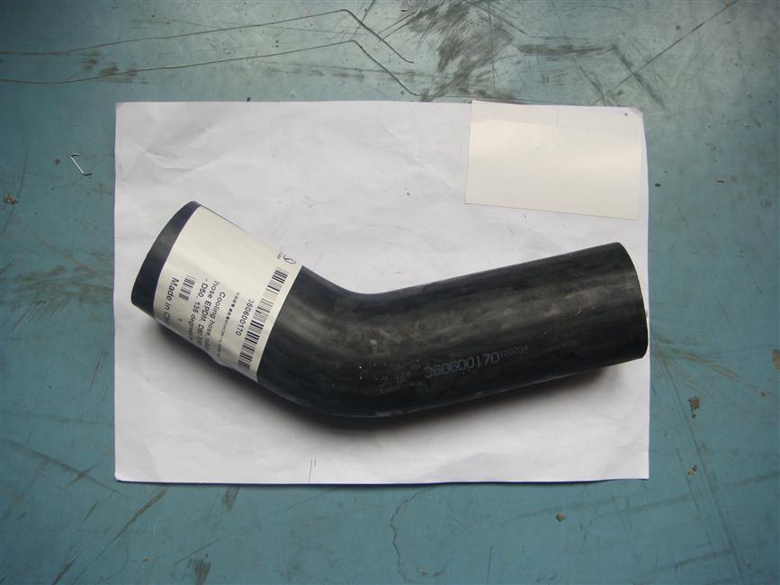 Охлаждающий шланг, EPDM, D50, плоская изогнутая труба не-90°, 110*150*135°