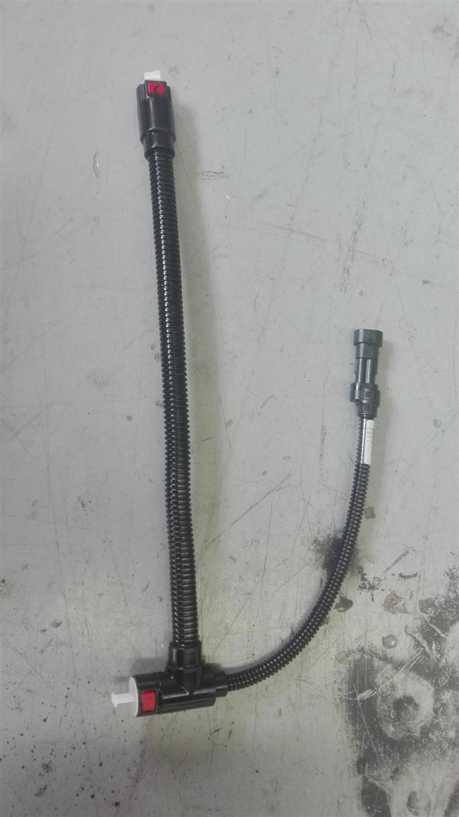 Tube d'entrée liquide de l'urée (chauffage), 400, 9,49-9,49, D6-1