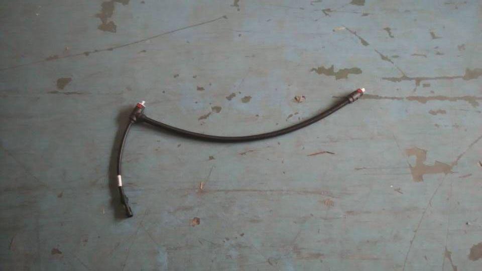 Urea return tube assembly (heating), 700, 7.89-9.49, D6-1