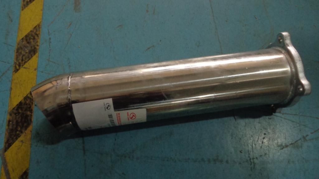 Exhaust tailpipe, 6858Y-4