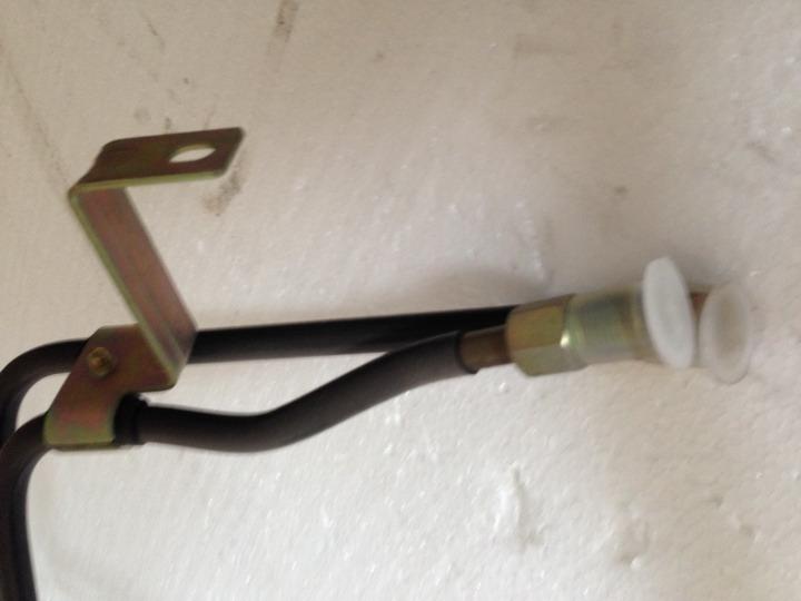 High and low pressure oil pipe, V20, left rudder-1