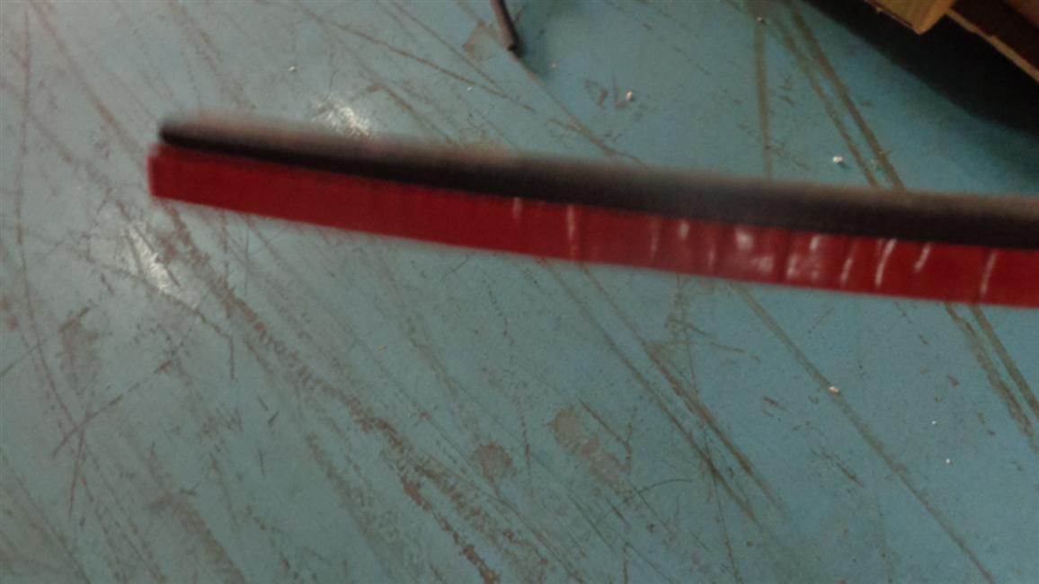 行李仓门密封胶条(6129用),F052-2