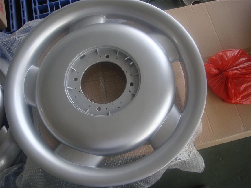 Rear wheel cover assembly, 6110Y, 11R22.5