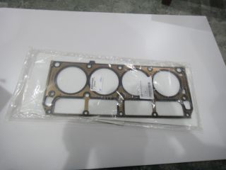Cylinder head pad