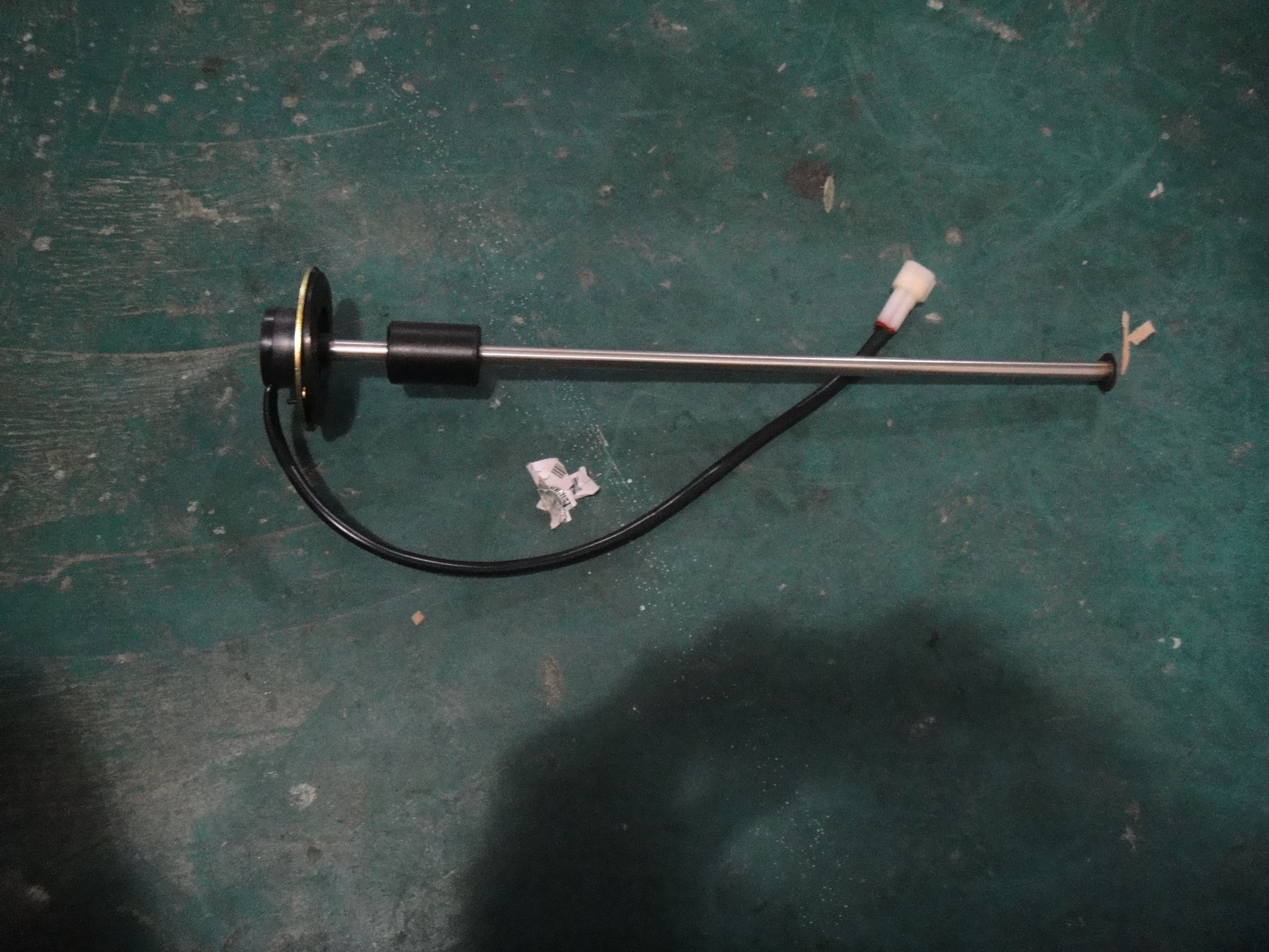 Oil level sensor