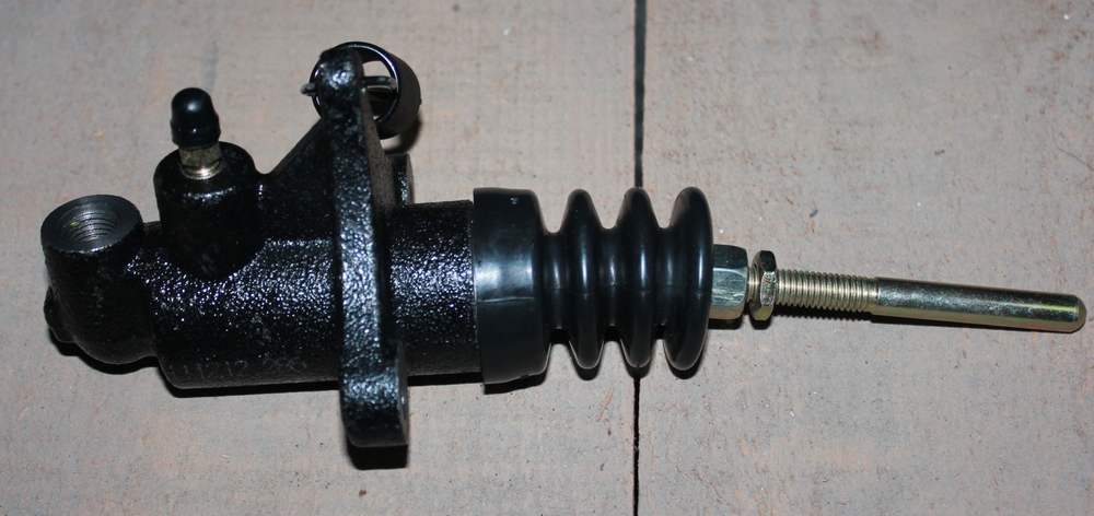 Pompe d'embrayage - Aucune aide