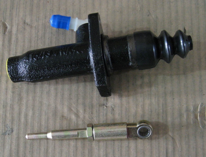 Clutch control main pump