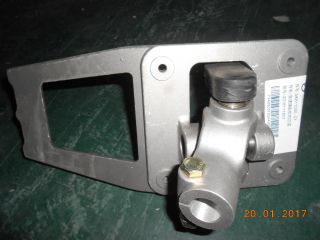 Speed ​​control assembly, two soft axes