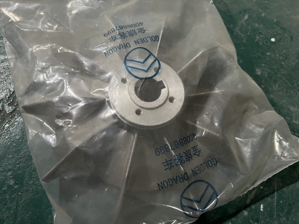 Pales de ventilateur de compresseur d'air