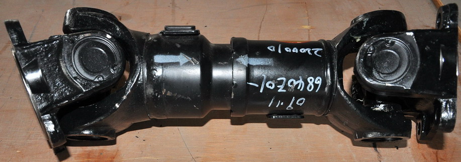 Rear axle drive shaft, B