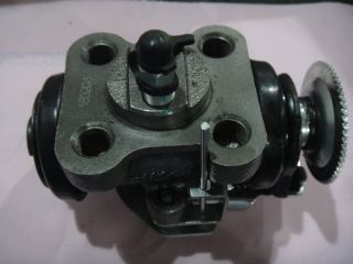 后右前置制动分泵总成