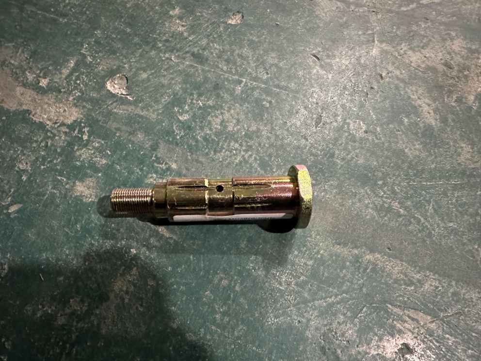 Goupille à ressort à lames en acier