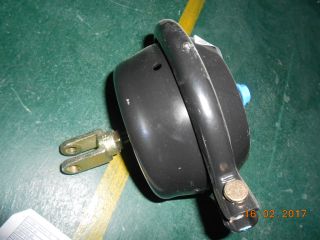 Front left brake air chamber assembly