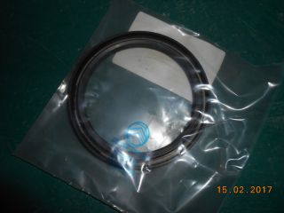 Joint spi de moyeu de roue avant