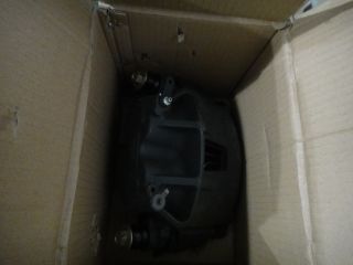 Тормозной калипер в сборе (справа)