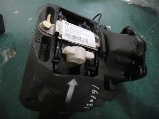 Ensemble d'étrier de frein avant gauche