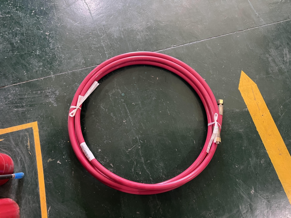 Power steering high pressure oil pipe