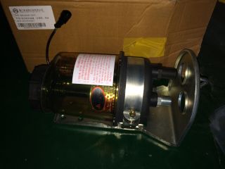Power steering oil tank