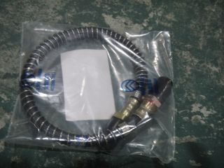 Rear axle brake hose
