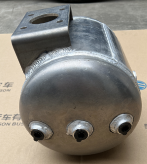 Air storage cylinder assembly