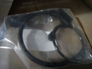 Capteur de vitesse de roue arrière gauche