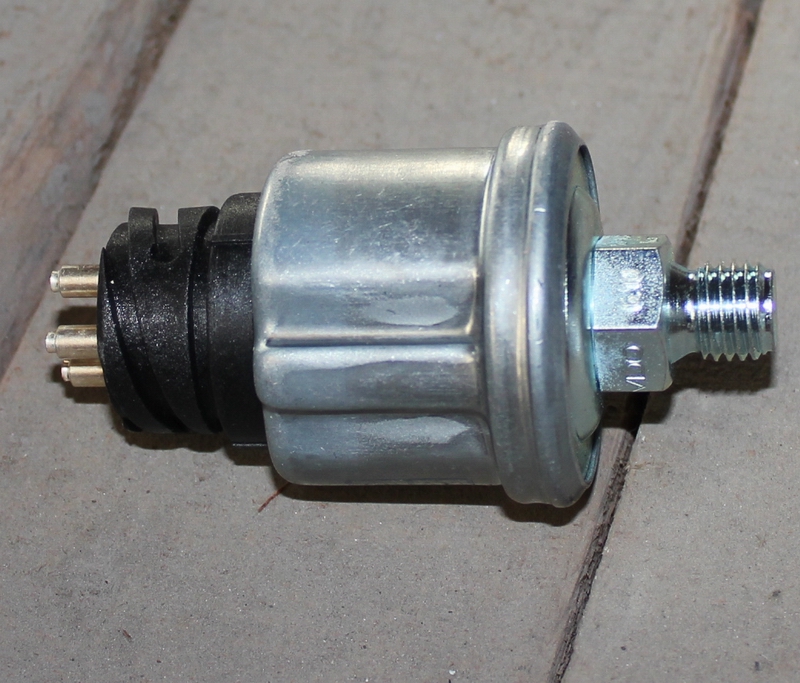 Gas pressure sensor