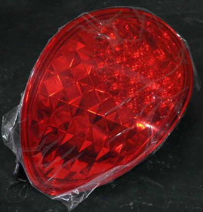 Reversing light, right