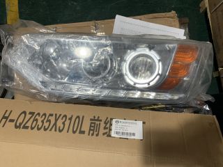 Phares combinés avant