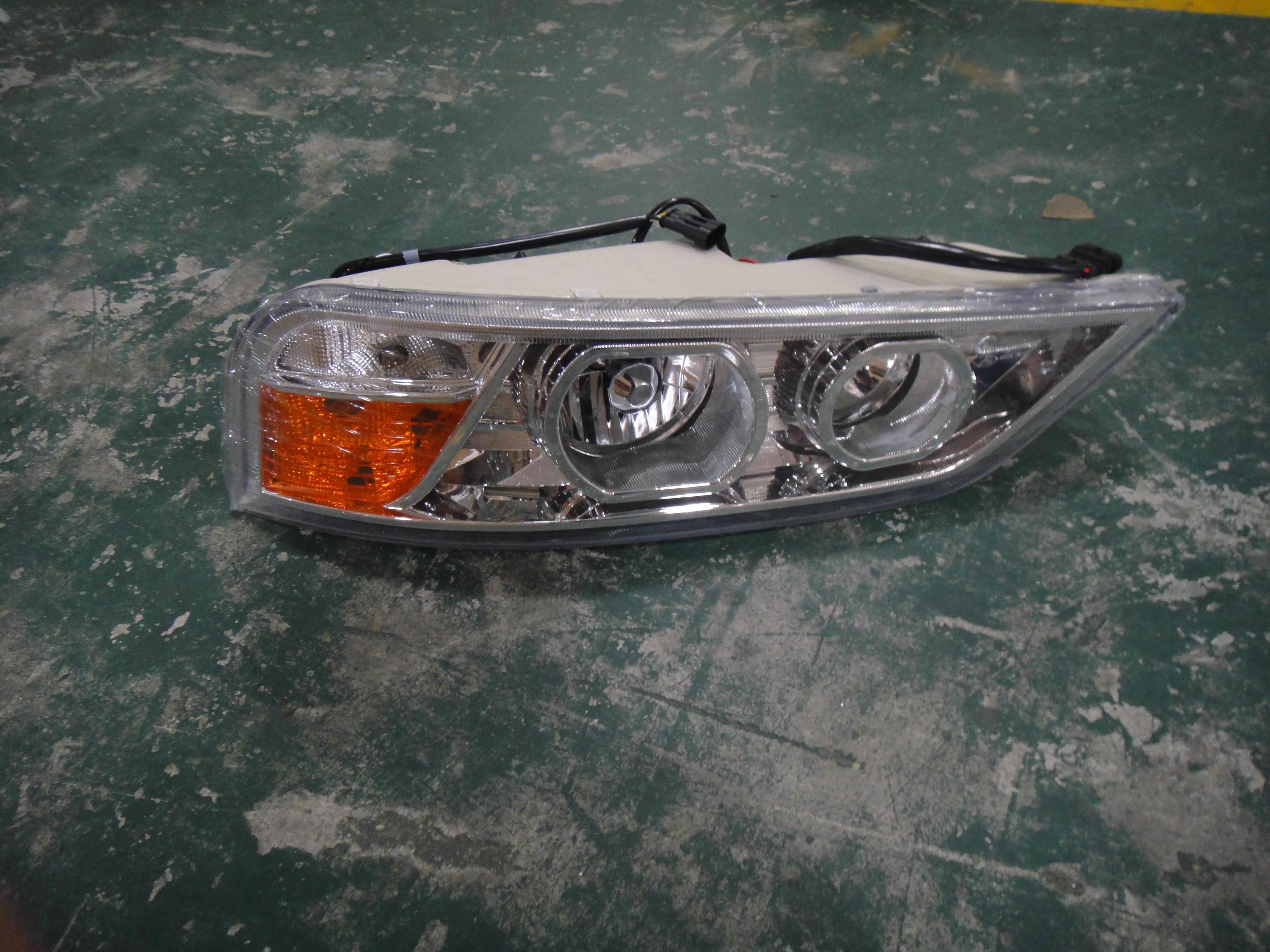 Фары, левые