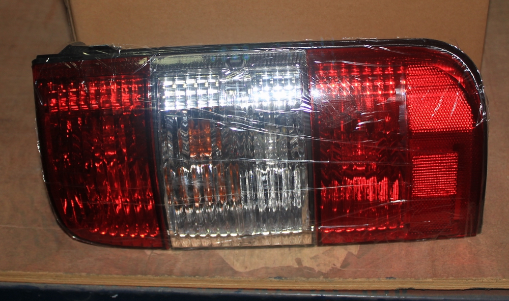 Right rear combination light
