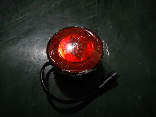 Задний отражатель