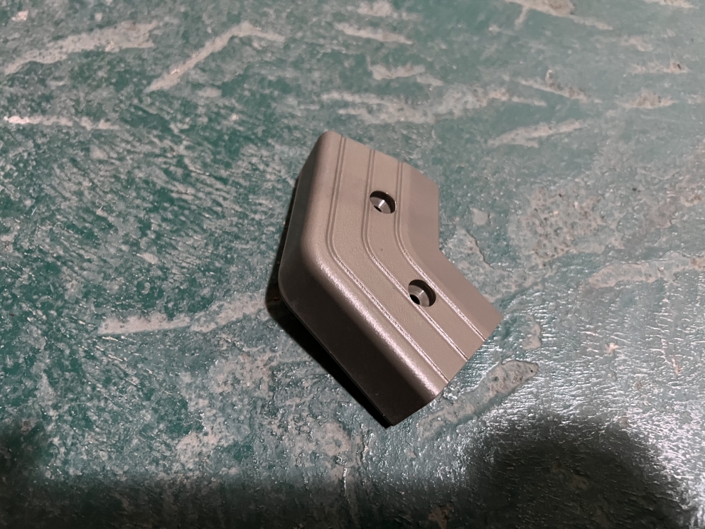 Profile end cap