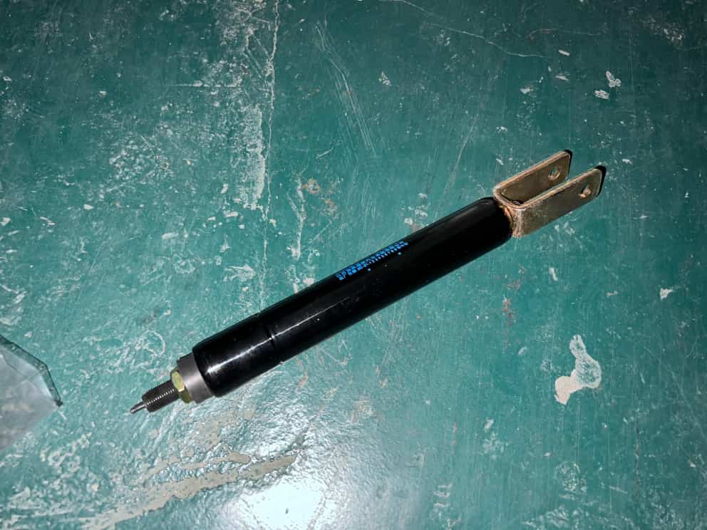 Принадлежности для сидений, регулируемый механизм