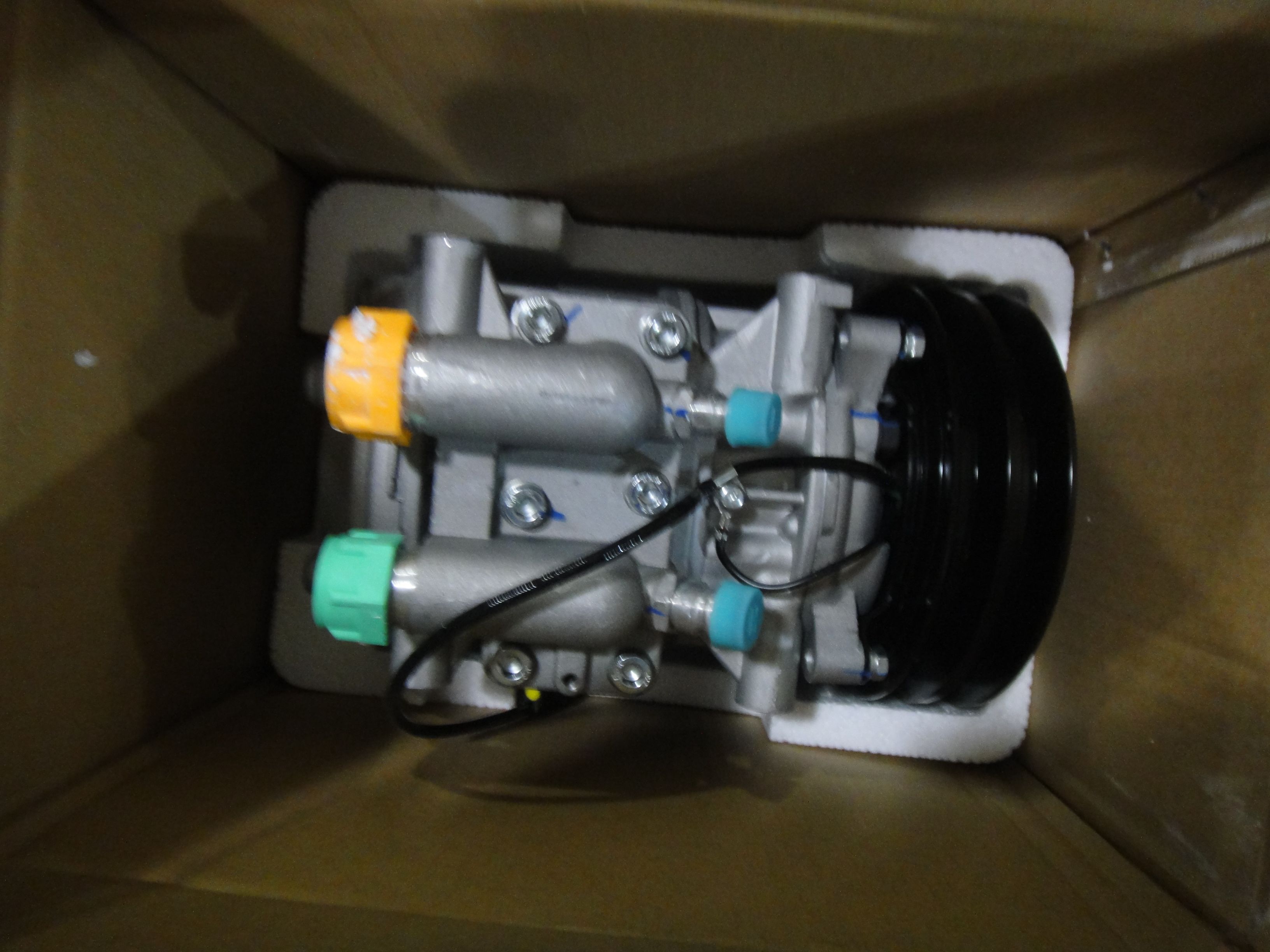 Air conditioning compressor