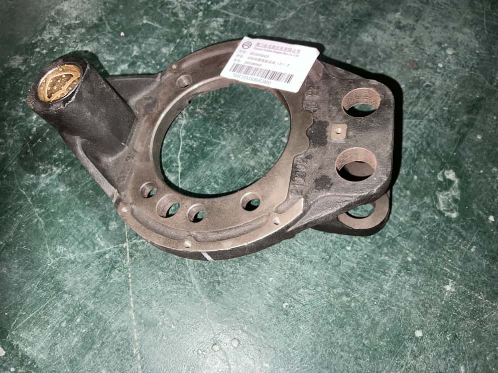 Ensemble de plaque de base de frein arrière (droite), FZ 6700AB-3502125