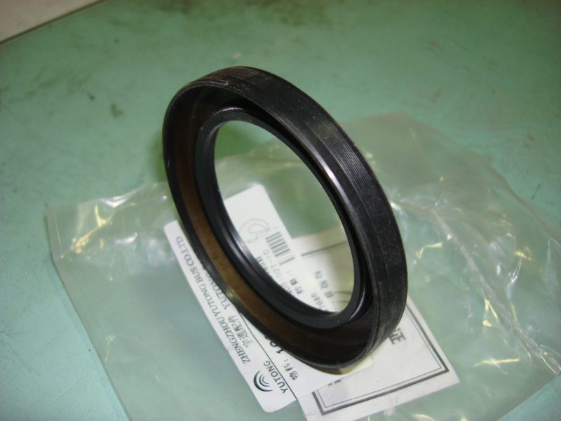 Crankshaft front oil seal-2