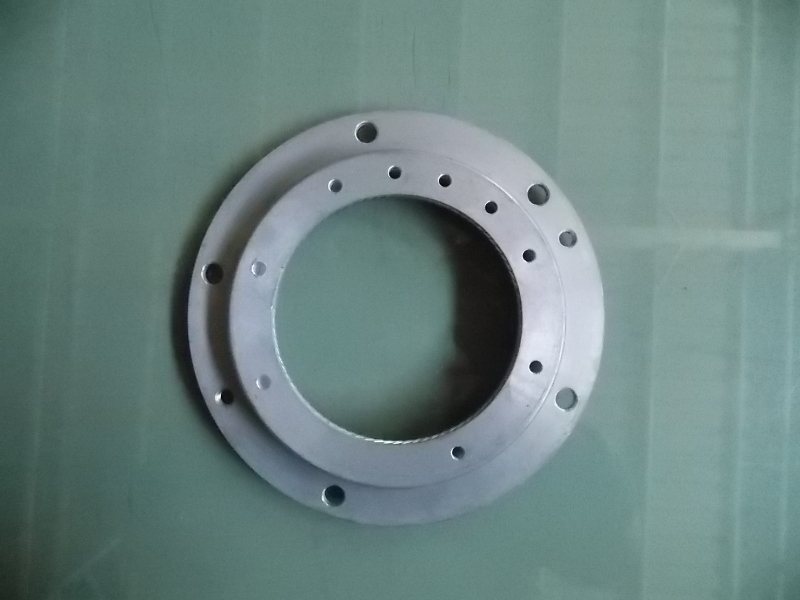 Заднее посадочное место сальника; может быть использован для 1005-02328 поколения-1