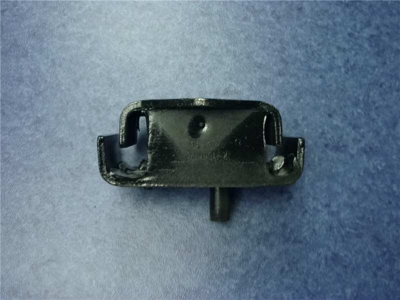 Front rubber pad; can be replaced by 1001-13953-1