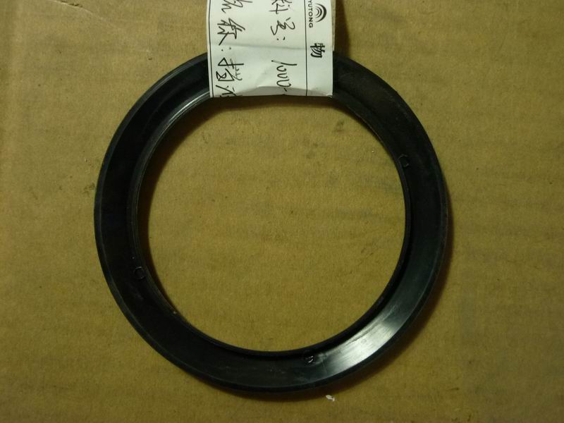 Oil stopper-crank shaft-1