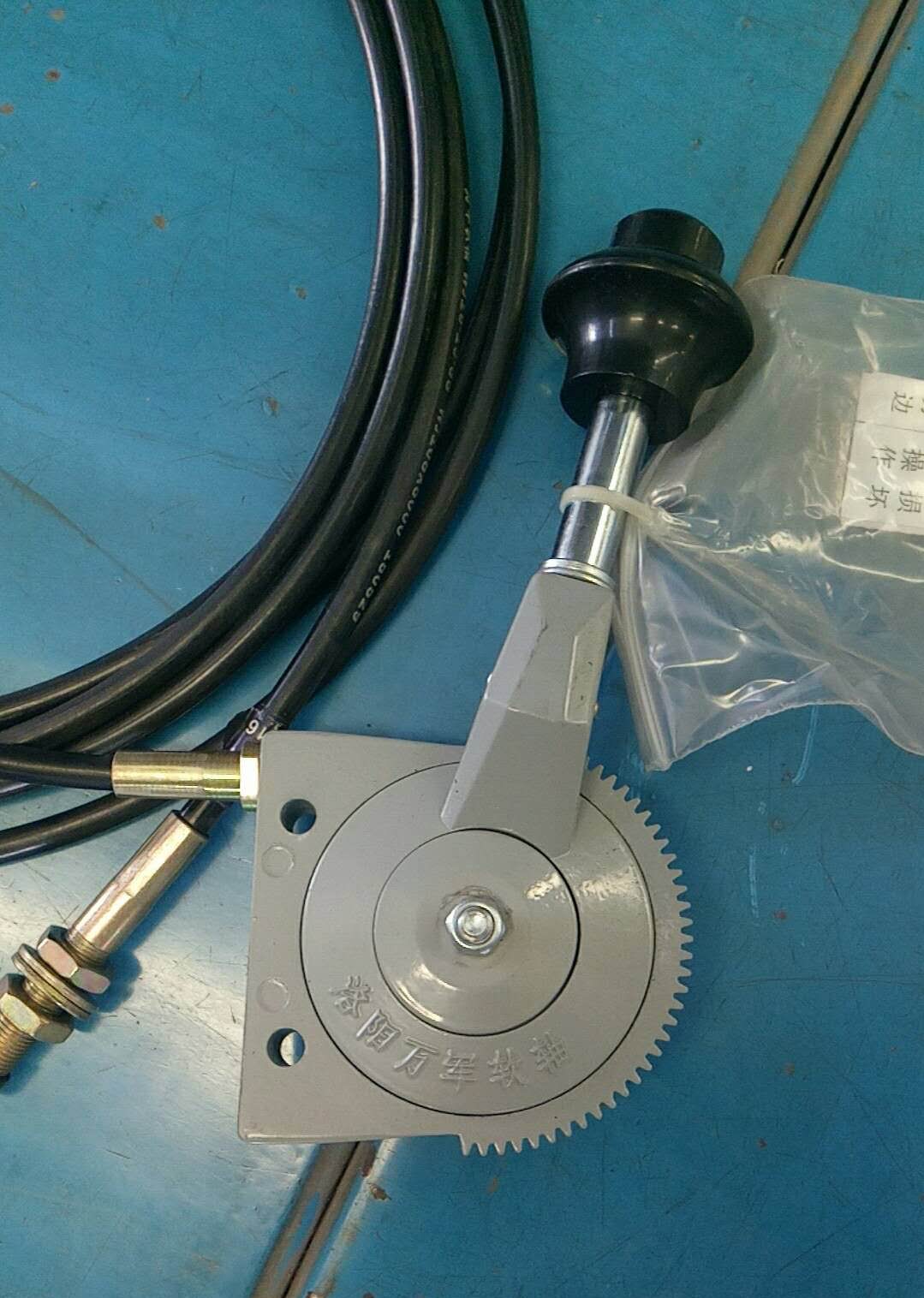 Вал дроссельной заслонки-1