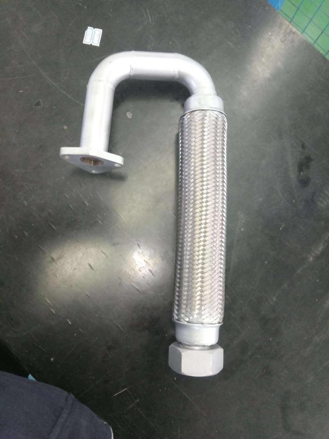 Выхлопная гофрированная труба