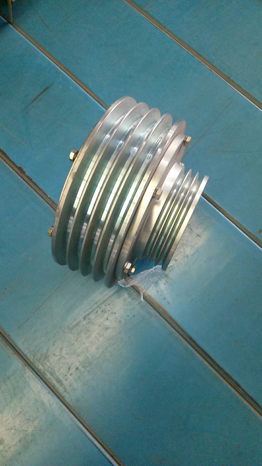 Centrifugal clutch