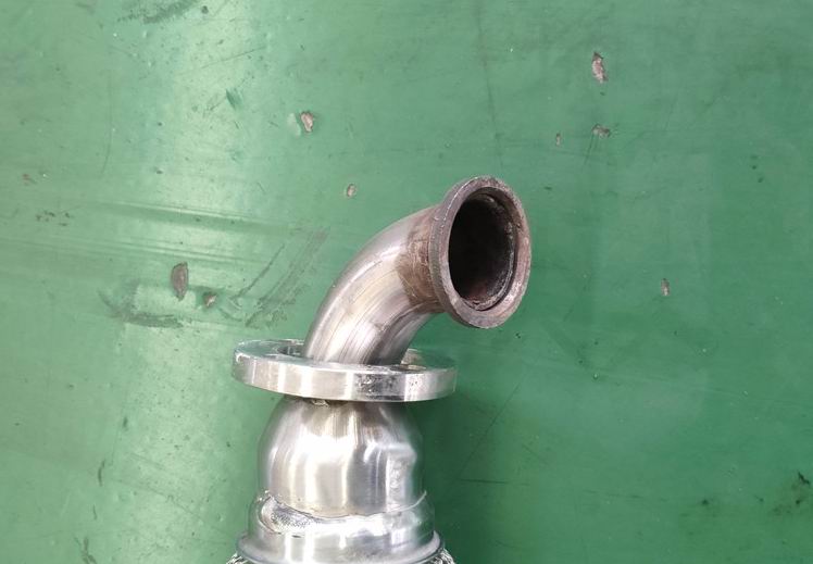 Верхняя выхлопная гофрированная труба-1