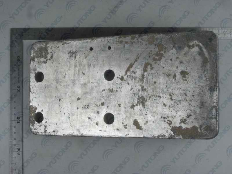 Rear suspension bracket (right)-2